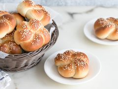 Homemade Kaiser Rolls