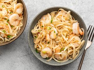 Shrimp With Garlic Noodles for Two in bowls 