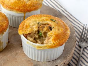 Vegan chicken pot pies