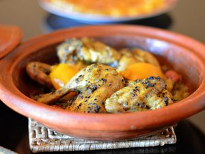 Chicken tagine with nigella seeds