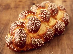 Challah bread with sesame seeds