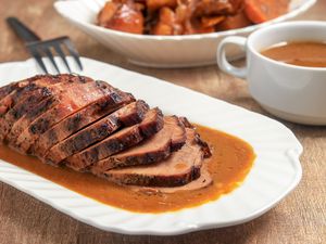 Slow cooker pot roast