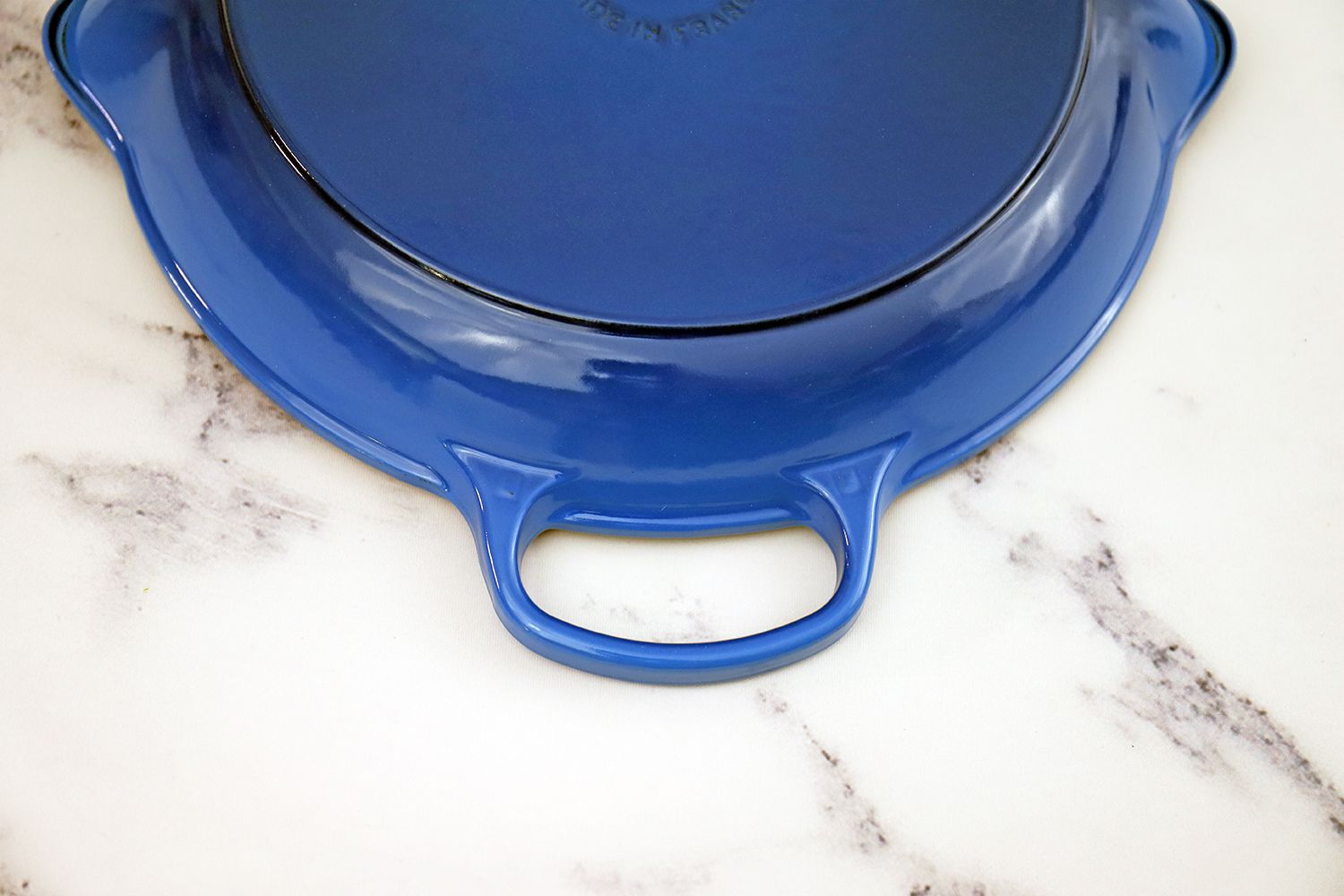 Le Creuset Signature Skillet