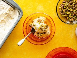Honey pistachio ice cream recipe