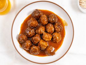 Southern Grape Jelly Meatballs