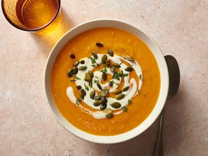 Slow cooker butternut squash soup