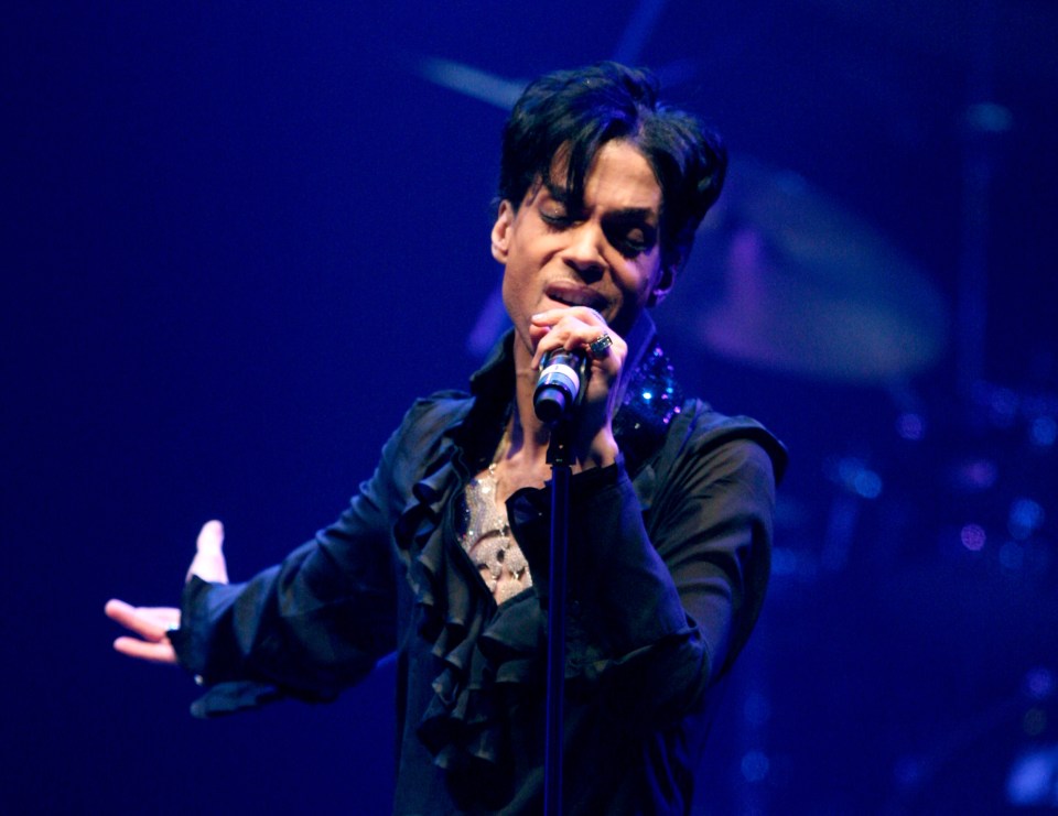  Prince performs at the Conga Room on March 29, 2009 in Los Angeles