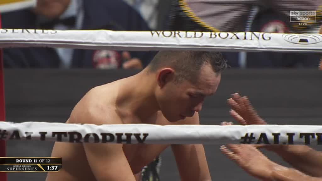  Donaire somehow rose to his feet in the 11th round after being floored by Inoue