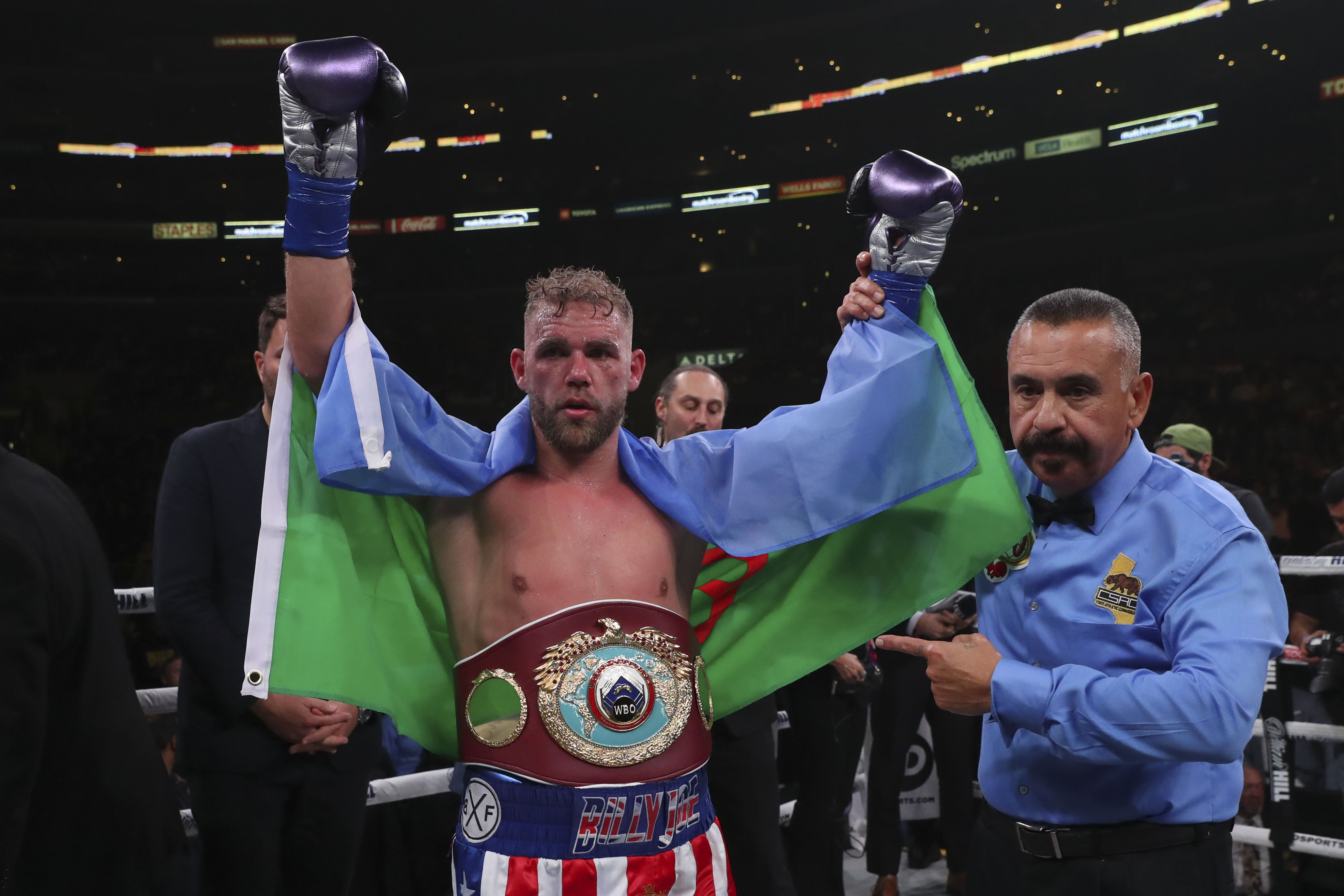  Billy Joe Saunders successfully defended his belt against Marcelo Esteban Coceres on his US bow