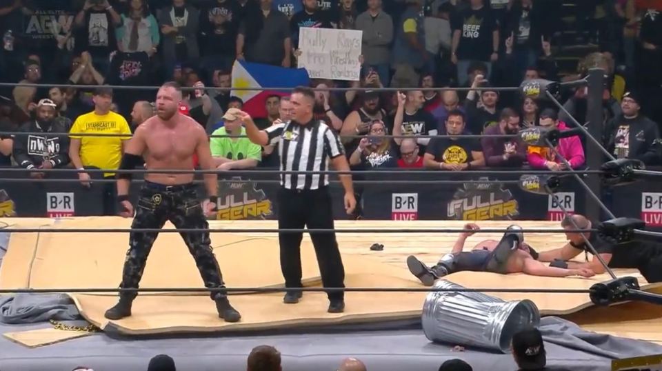  Jon Moxley defeated Kenny Omega in a sick main event at AEW Full Gear