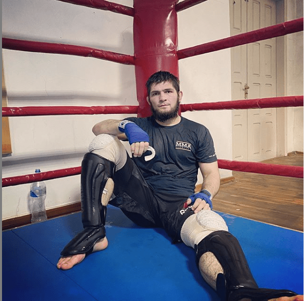  Khabib Nurmagomedov revealed he will release a statement on future soon