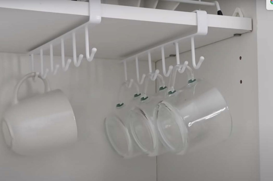 Using cheap organisational hacks like these mug hooks make the space look tidier