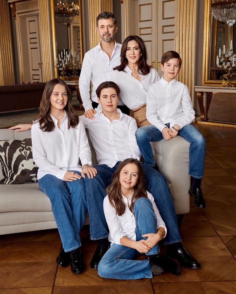 Mary and Frederik with their four children