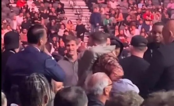 Conor McGregor and Jake Gyllenhaal embraced cageside at UFC 285