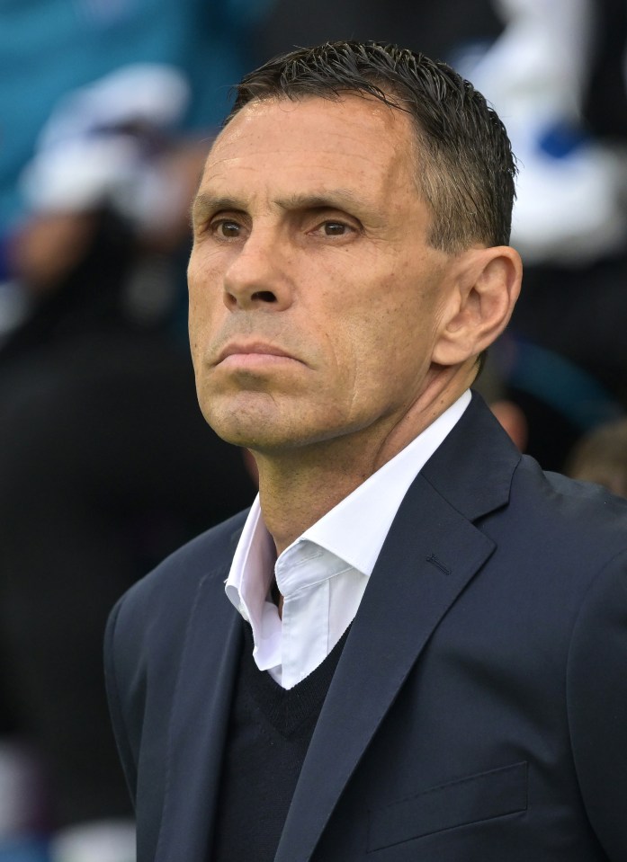 Gus Poyet claims Chelsea can finish in the top four if they beat the teams that are above them