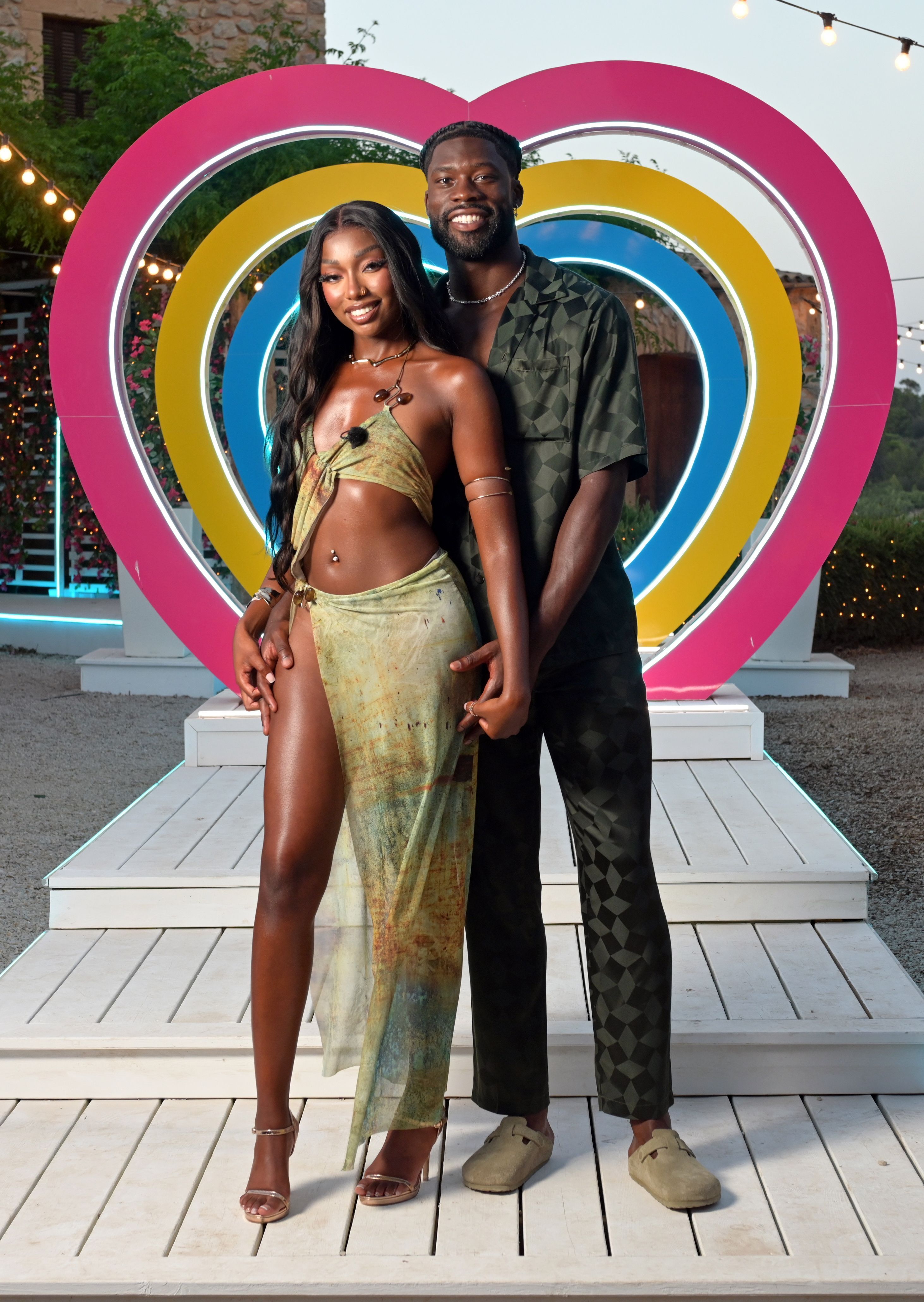  Mimii Ngulube and Josh Oyinsan have been crowned the winners of summer Love Island 2024