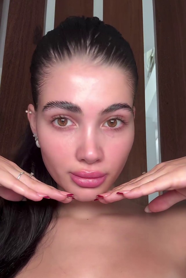 Selina says she's never had Botox to achieve her glowy skin