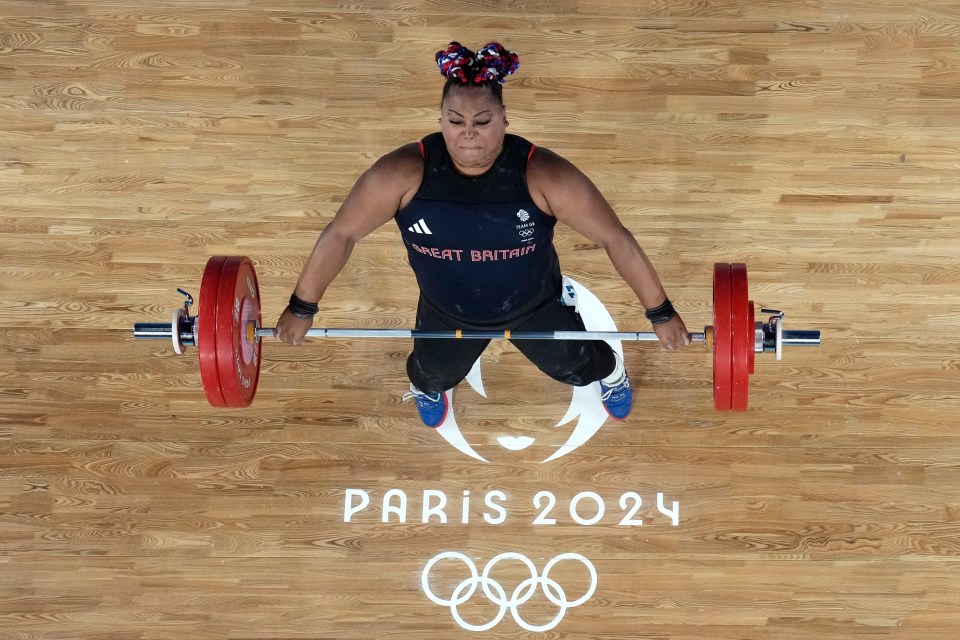 Team GB's Emily Campbell won bronze in the weightlifting competition