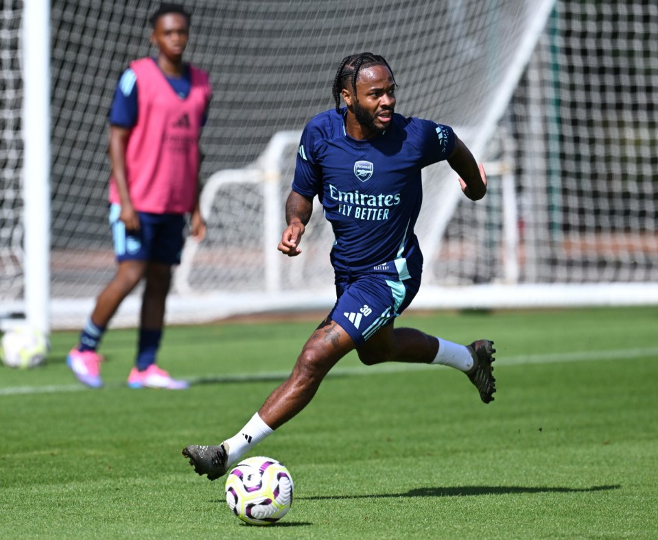 Raheem Sterling impressed Arsenal fans in his first training sessions