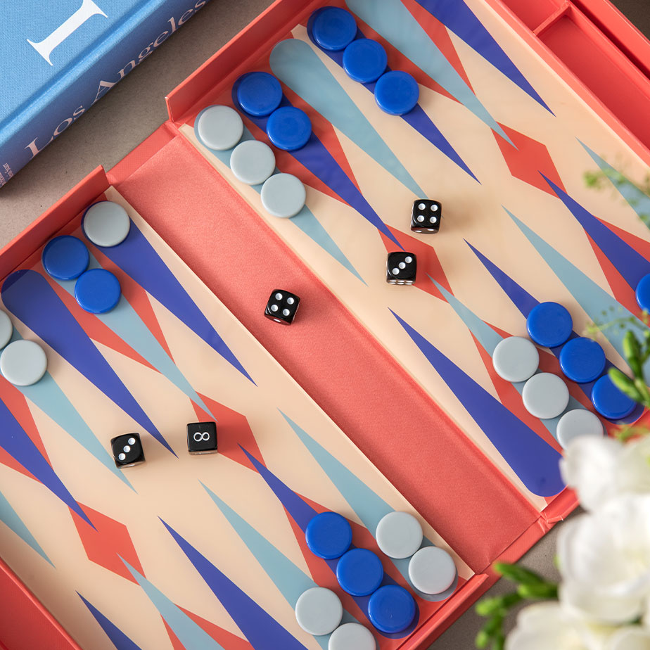 משחק שש בש BACKGAMMON