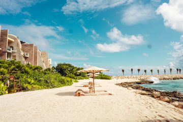 Beach at La Casa de la Playa