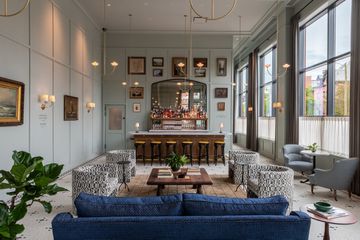 Interior of Five of Clubs at the Longfellow Hotel