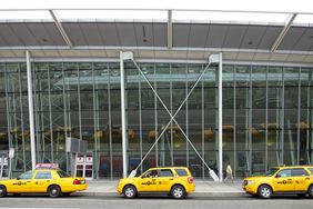 Taxis arrivals transportation JFK airport New York