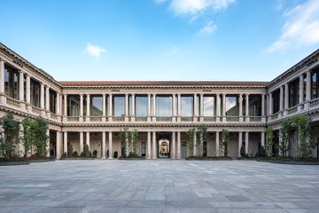 Courtyard at Portrait Milano