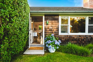 Hamptons bungalow home