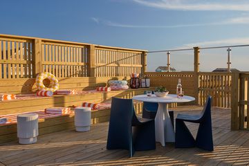 A patio at Edgecamp Pamlico Station in Outer Banks