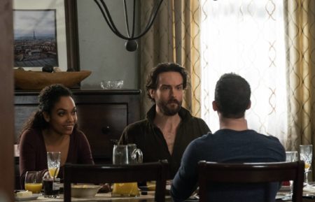 Lyndie Greenwood and Tom Mison in the 'Dark Mirror' episode of Sleepy Hollow