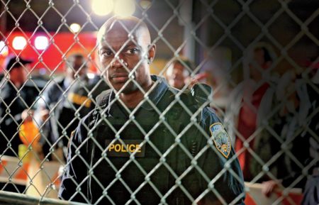 David Gyasi in Containment