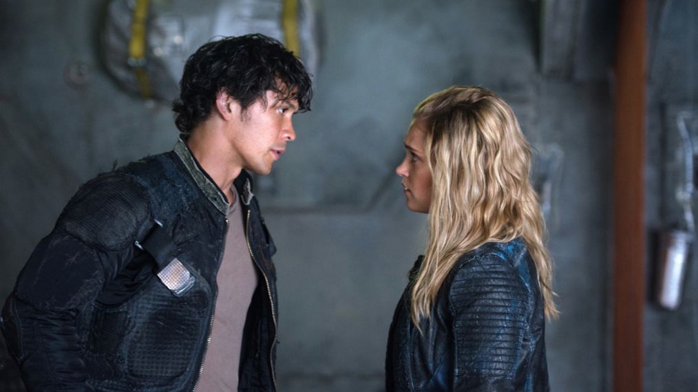Bob Morley as Bellamy and Eliza Taylor as Clarke on The CW's 'The 100' - 'The Four Horsemen'
