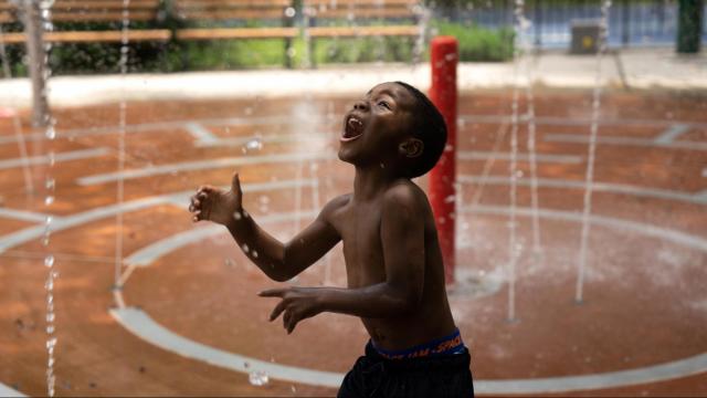 Dangerous heat: Doctors warn to stay safe during hottest days of the year so far